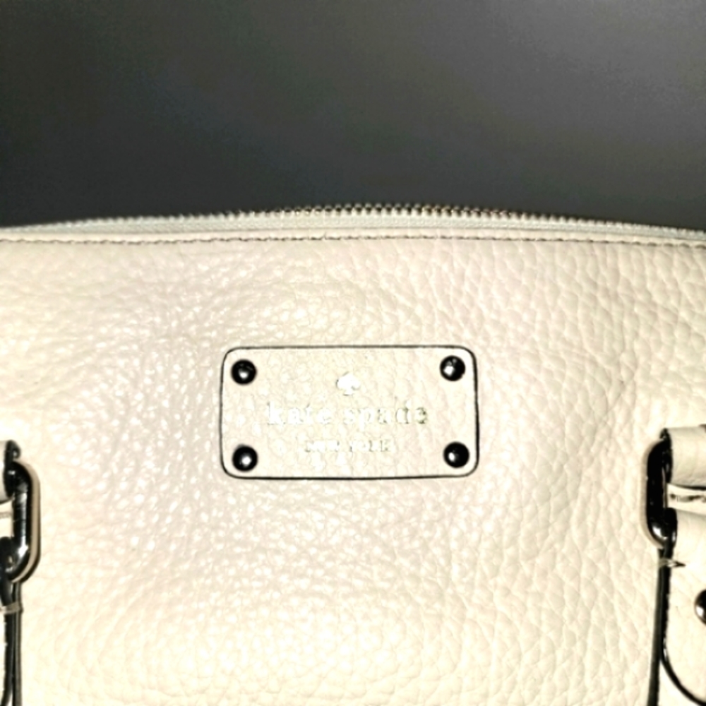Kate Spade Purse - Picture 6 of 7